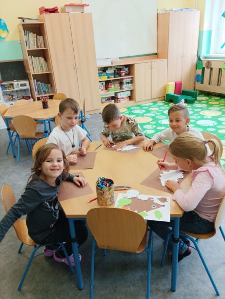 ZŠ a MŠ Krupka, Teplická 400 Dráčci tvořili ježečky